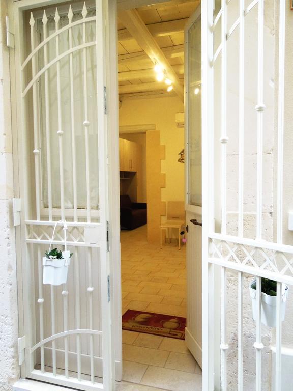 Appartamento Ortigia Syrakusa Exteriör bild